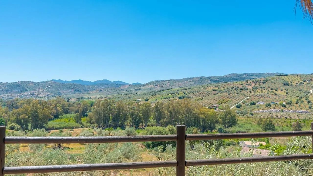 Holiday home Cortijo Rueda Campos Tolox By Ruralidays Villa Alozaina